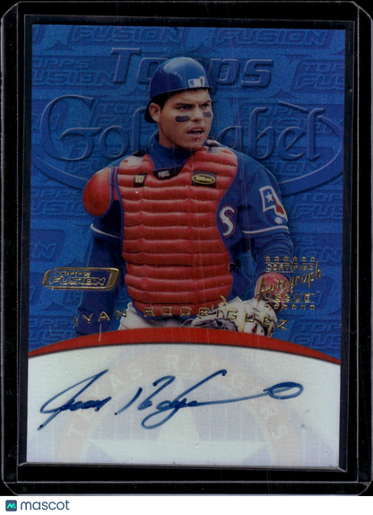 2001 Topps Gold Label Fusion Ivan Rodriguez Certified Autograph Issue