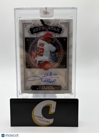 2022 Panini Three and Two Superstar Juan Soto 04/20 Auto
