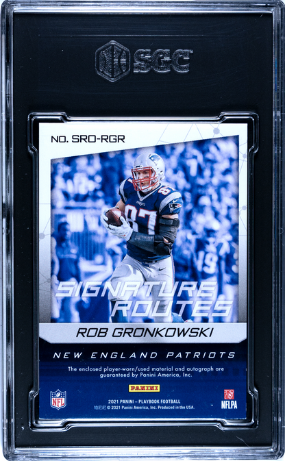 2021 Panini Playbook Rob Gronkowski SIG. Routes Mat. Green 5 SGC 8